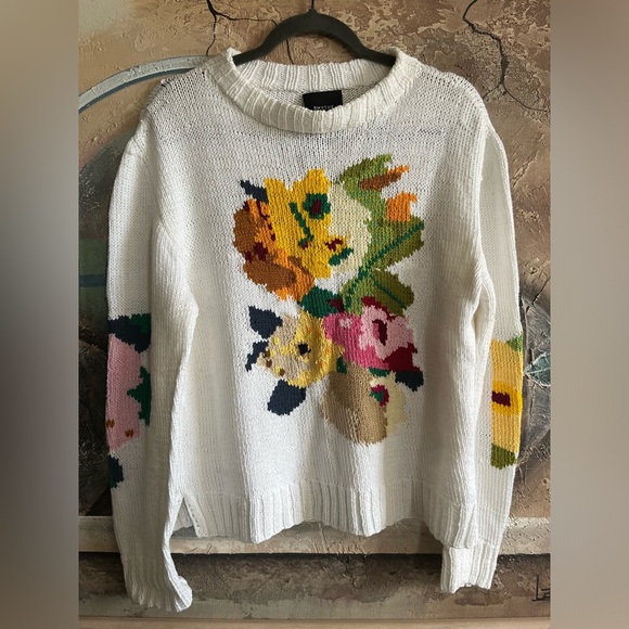 SMYTHE X AUGDEN FLORAL INTARSIA CREW Sweater- WHITE MULTI - Picture 2 of 15